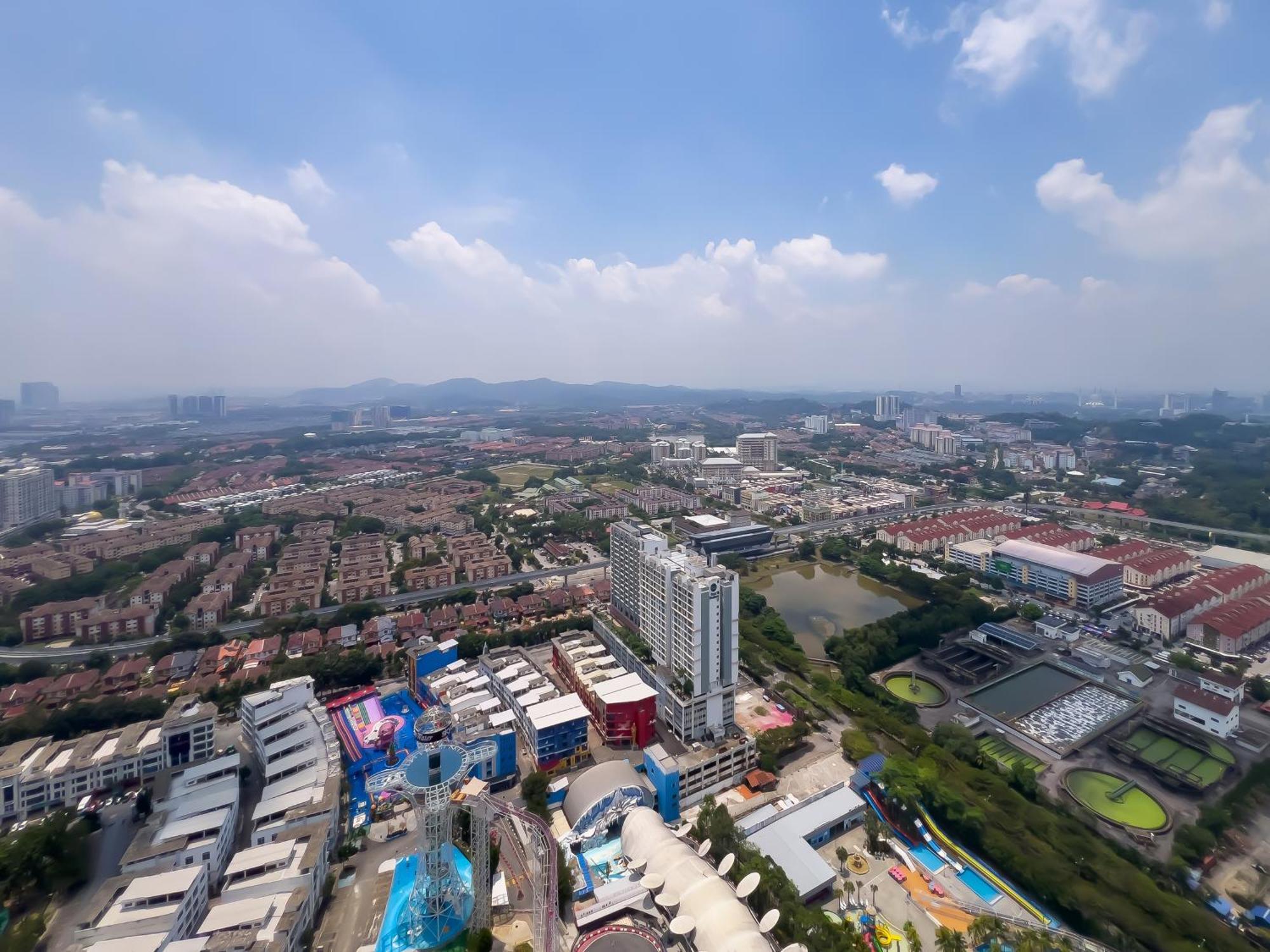 I-City Hill10 Double Tree, Shah Alam - Smarthome Kampong Padang Jawa Kültér fotó